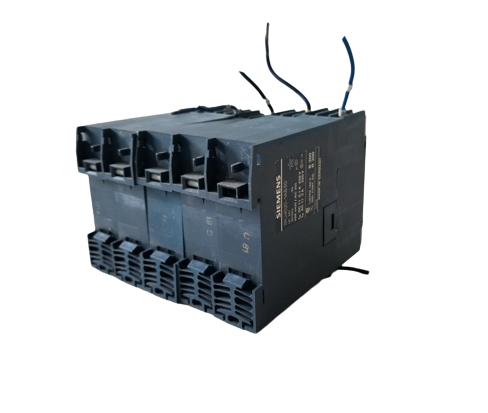 Siemens 7PU4020-1AN20 Timer Relay, 0.5-10 Sec