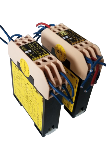 Jokab JSBT5 hätäpysäytys / lukitus / oven turvarele 24 V AC/DC - täydellinen