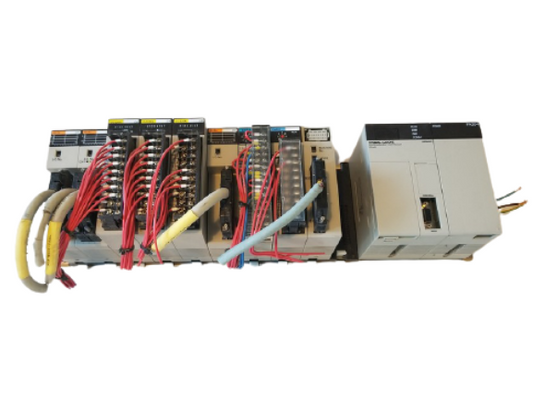 Omron SYSMAC C200HE CPU42 complete chassis with PA204 ID216 OCN226N ID217 DA002 AD003 Modules