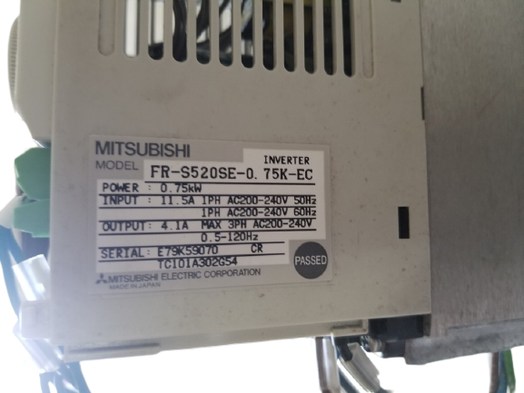 Mitsubishi Inverter S500 FR-S520SE-0.75k-EC 0.75kw