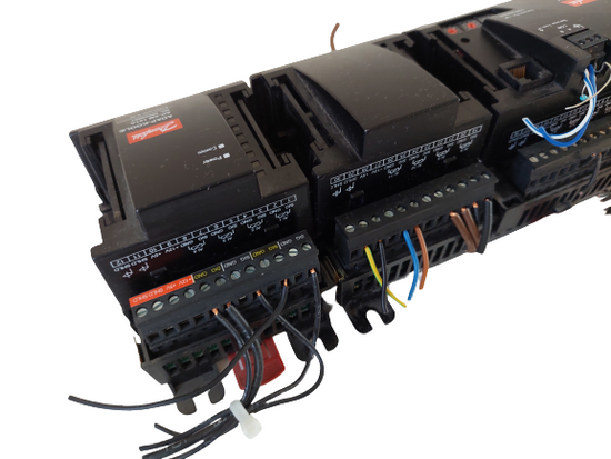 Danfoss Comm Module Danfoss ADAP-Kool AK-CC 750 Case/Room Controller AK-XM 101A Communicat