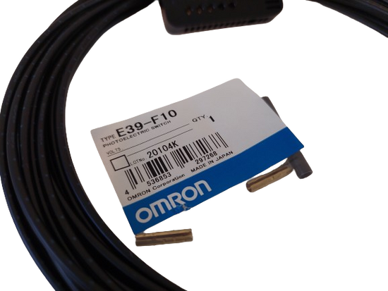 Omron E32-T16 Photoelectric Switch & E39-F10 Connector for E32 optical fibre cable & E39-F4 Cutting tool