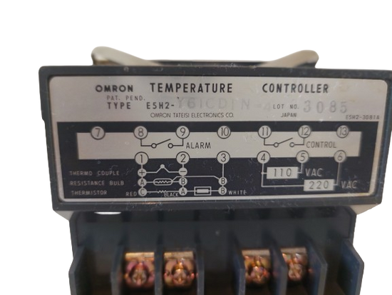 Omron E5H2-3081A Temperature Controller