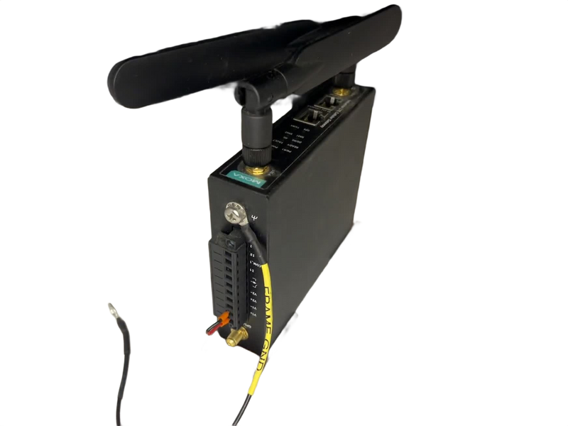 Moxa-OnCell-G3150A-view-2