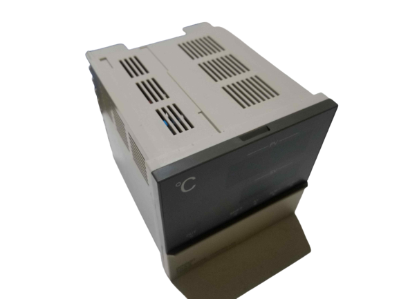 Omron E5AX-A Temperature controller NIB