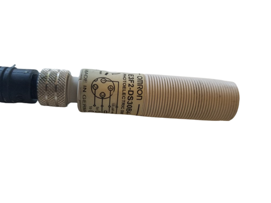 New In Box OMRON E3F2-DS30C4-P1 Photoelectric Sensor – PLC Brand