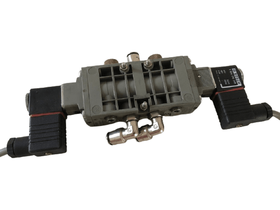 BOSCH REXROTH pneumatic valve No. 0820023602 + 2x coils 1824210243 - A1 Customer