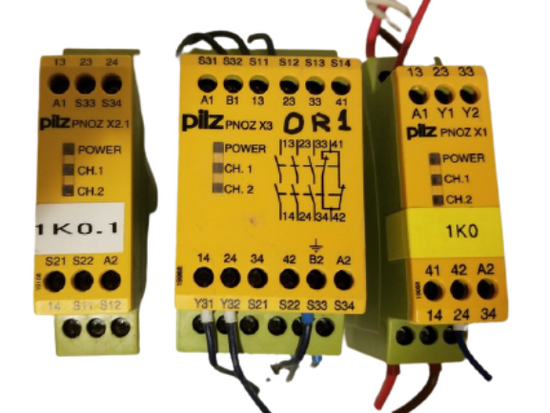 Pilz Safety relays PNOZ X3 ID 774310 and ID 774306  and ID 774300